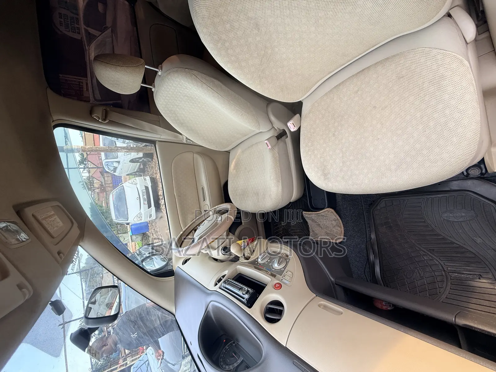 Toyota Sienta 2010 Gray