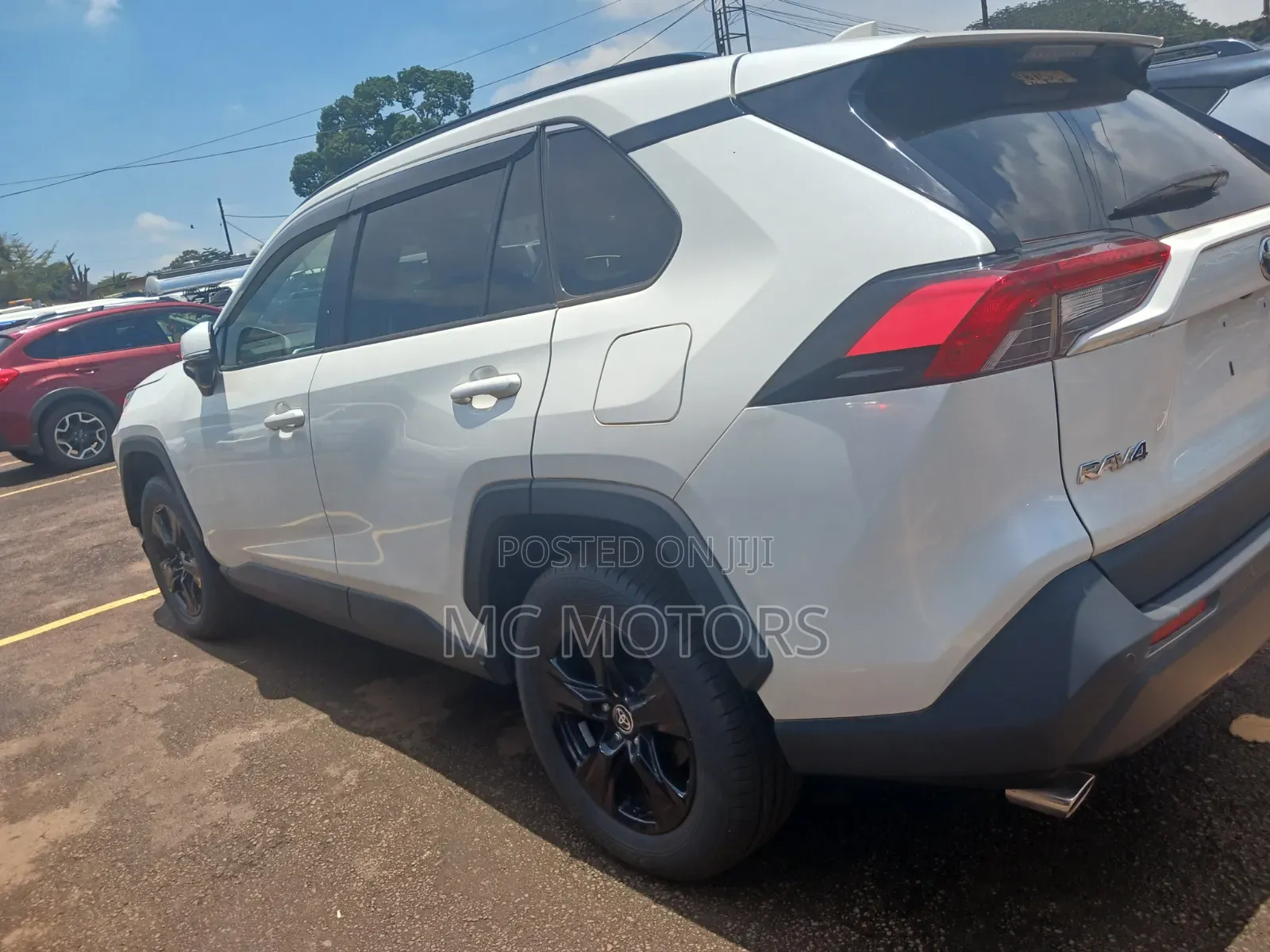 Toyota RAV4 Limited AWD 2024 White