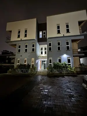 Minipalais Studio Apartment Bunga, Ggaba Road Next to King Ceasor Uni