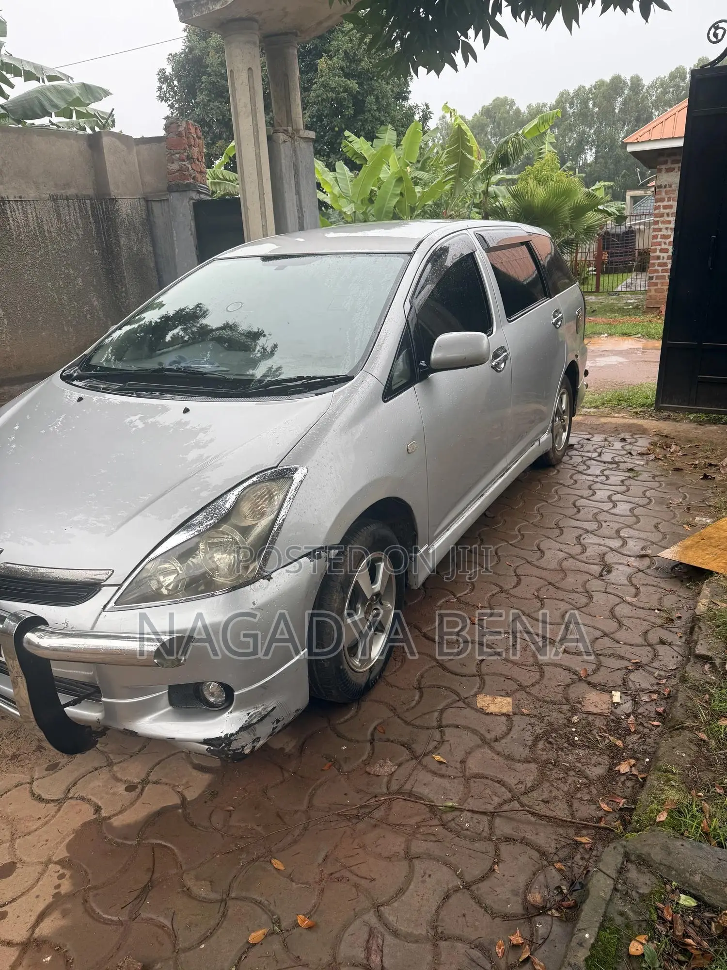 Toyota Wish 2005 Silver