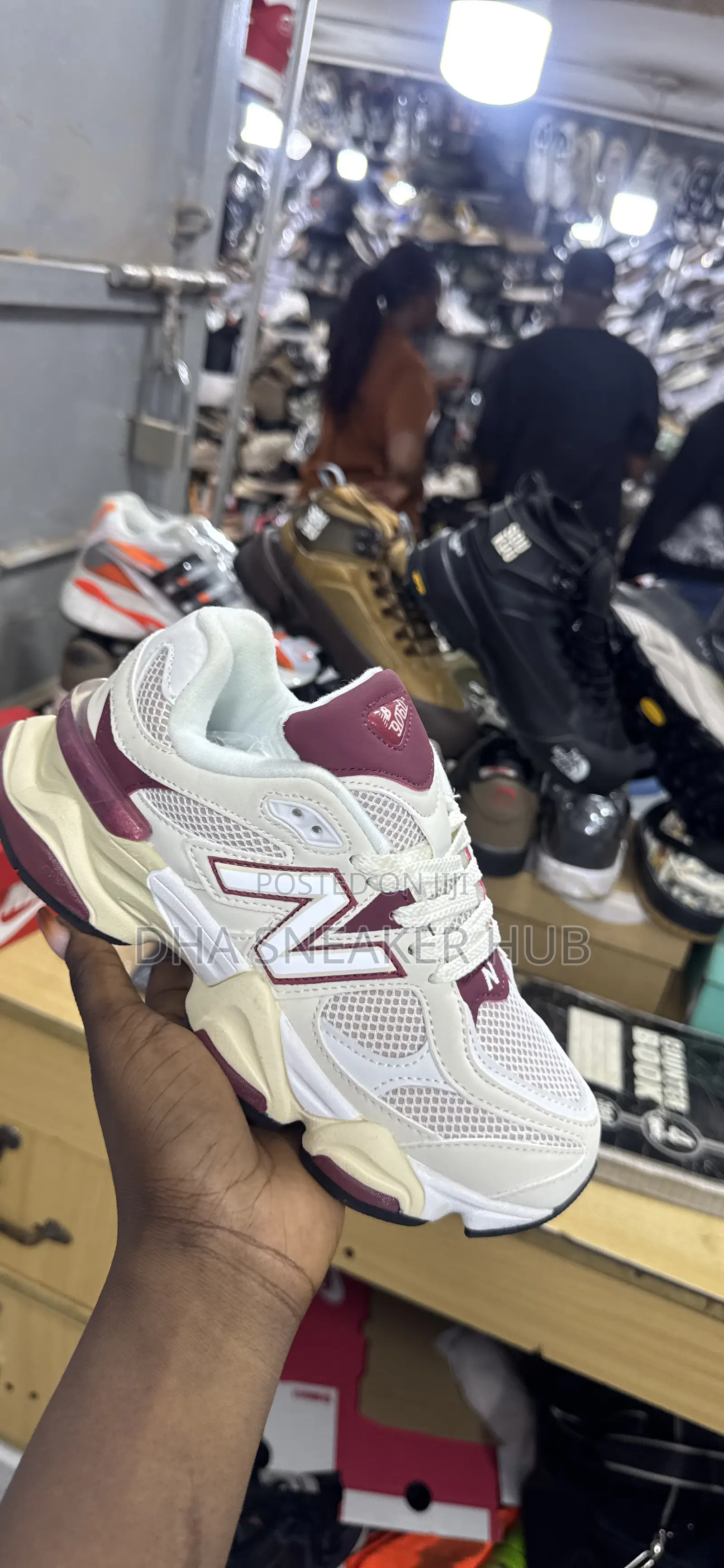 New Balance 9060 Cream