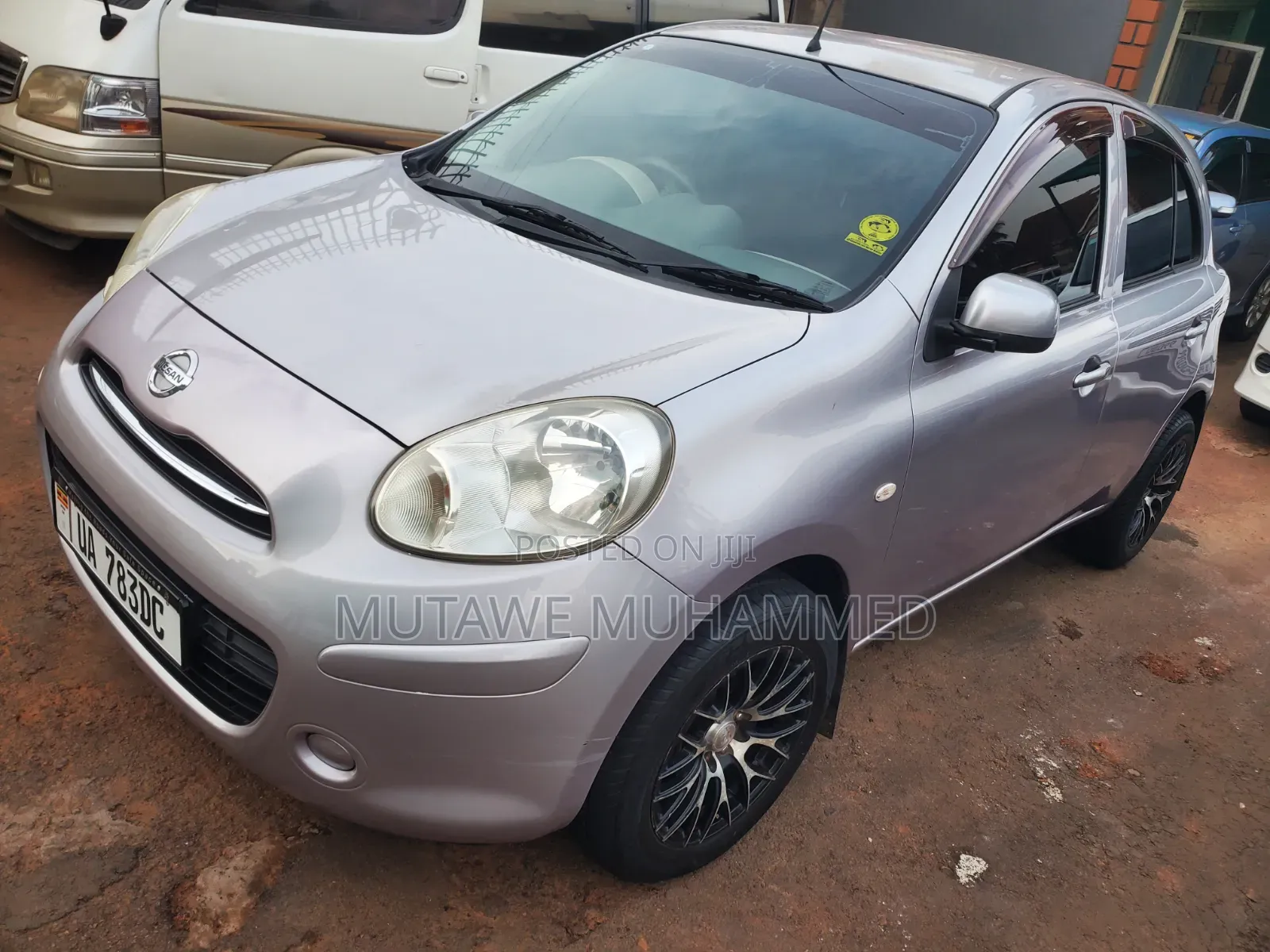 Nissan March 2010 Silver