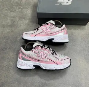 New Balance 740 Pink