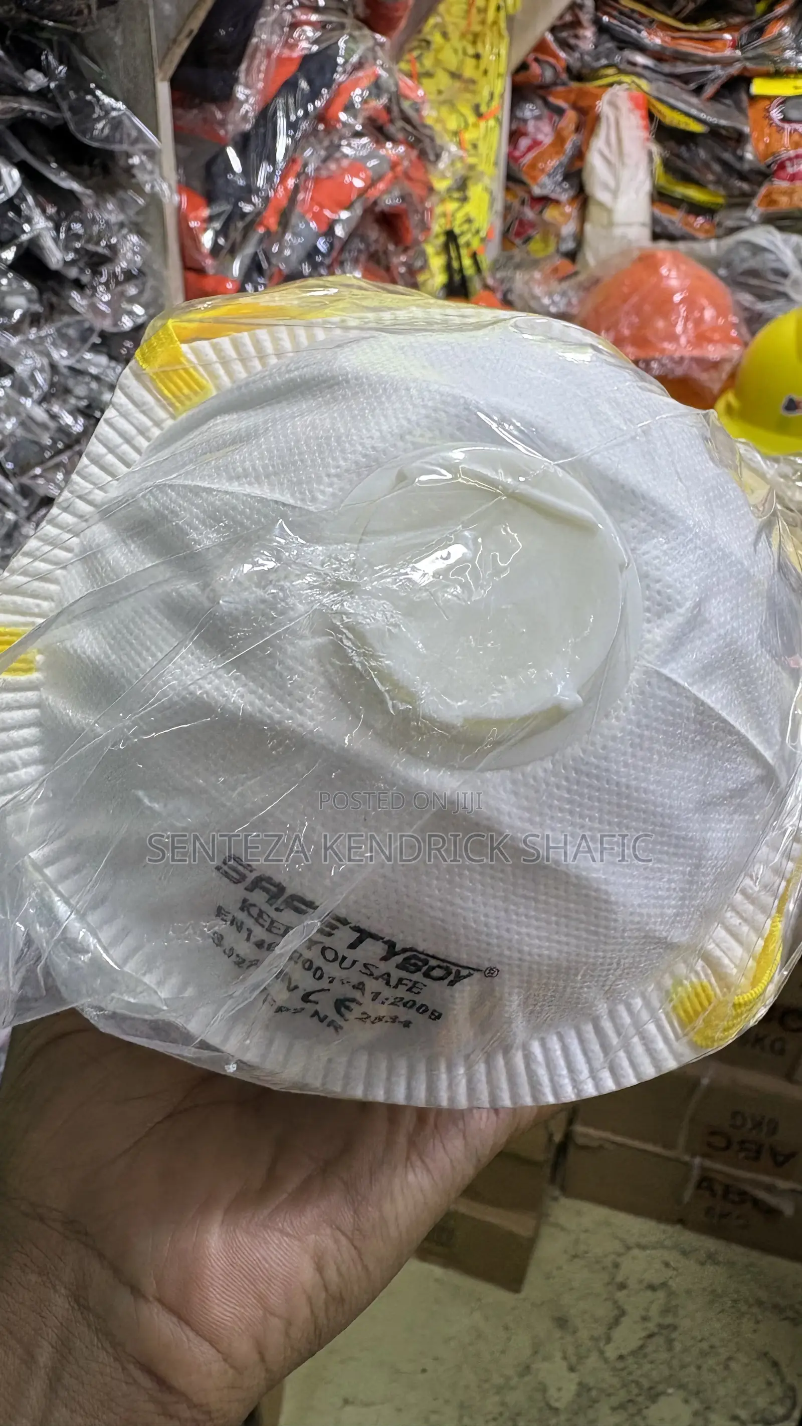 Ffp2 Face Mask With Valve (20pcs Pack)