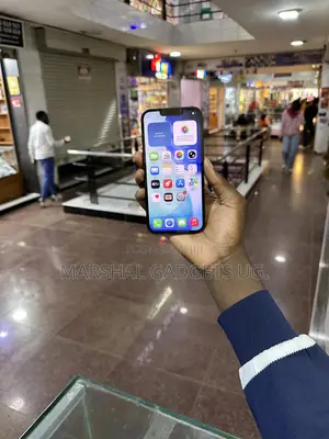 Apple iPhone 13 128 GB Black