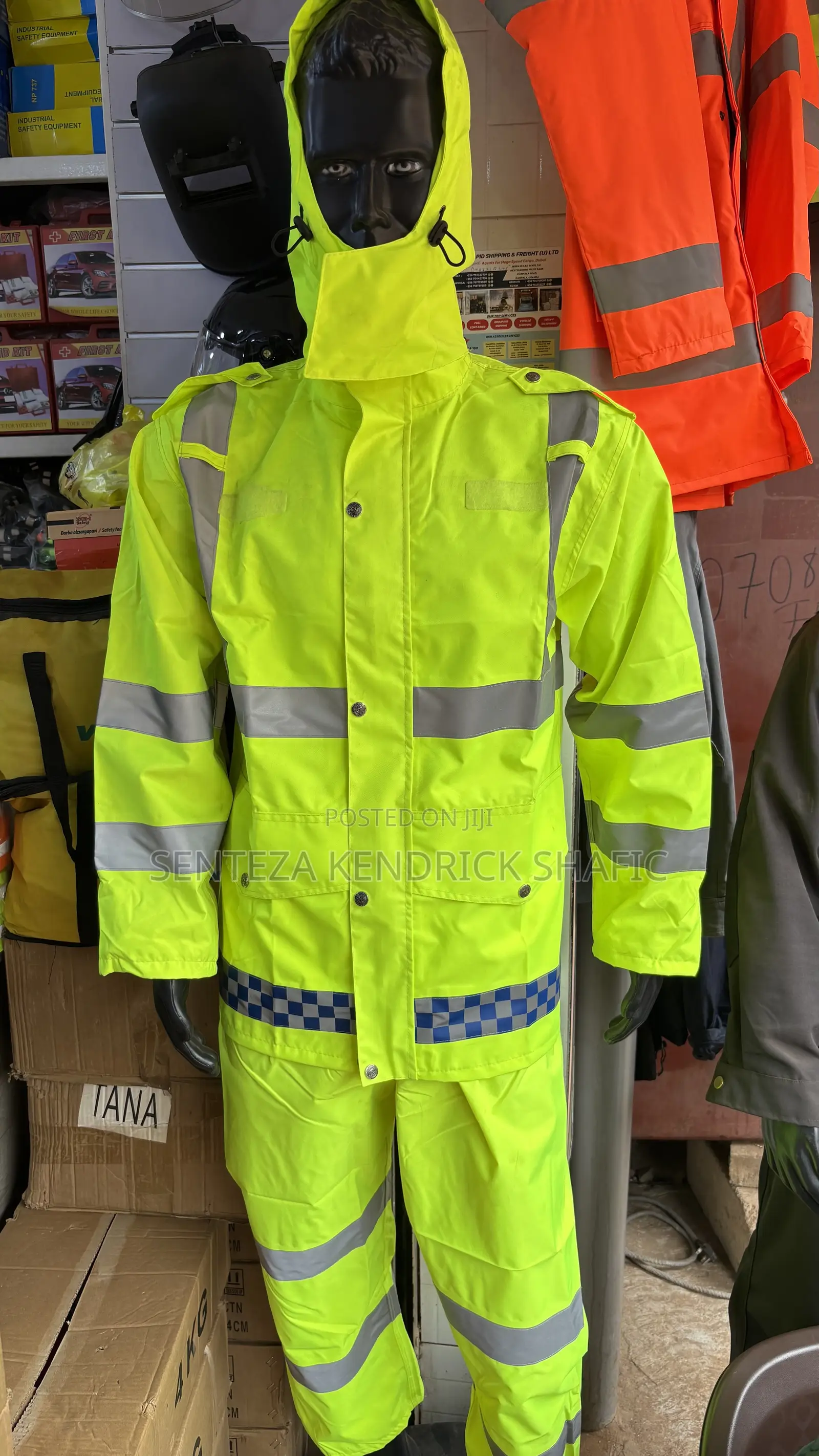 High-visibility Reflective Rain Suit (2-piece Set)