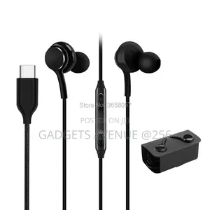 Samsung Usb-C Earphones Tuned by Akg.