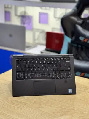 New Laptop Dell XPS 13 8GB Intel Core i7 SSD 256GB