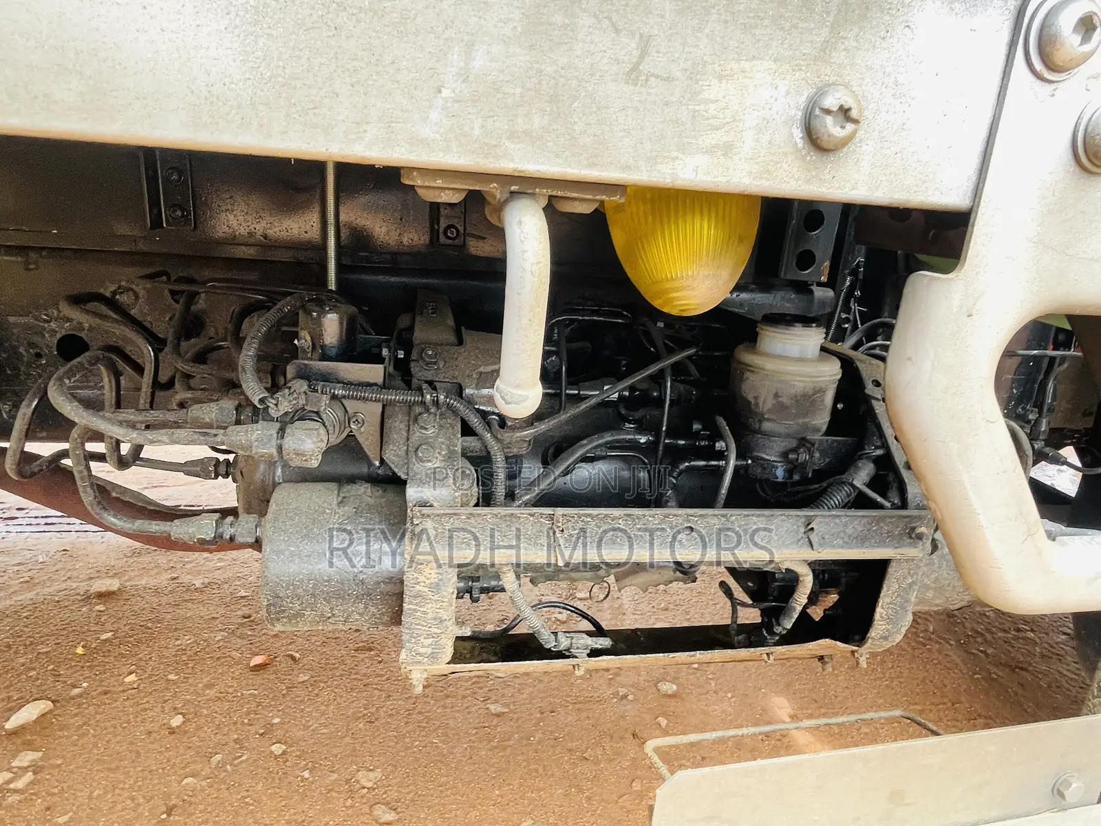Isuzu Forward 6he1