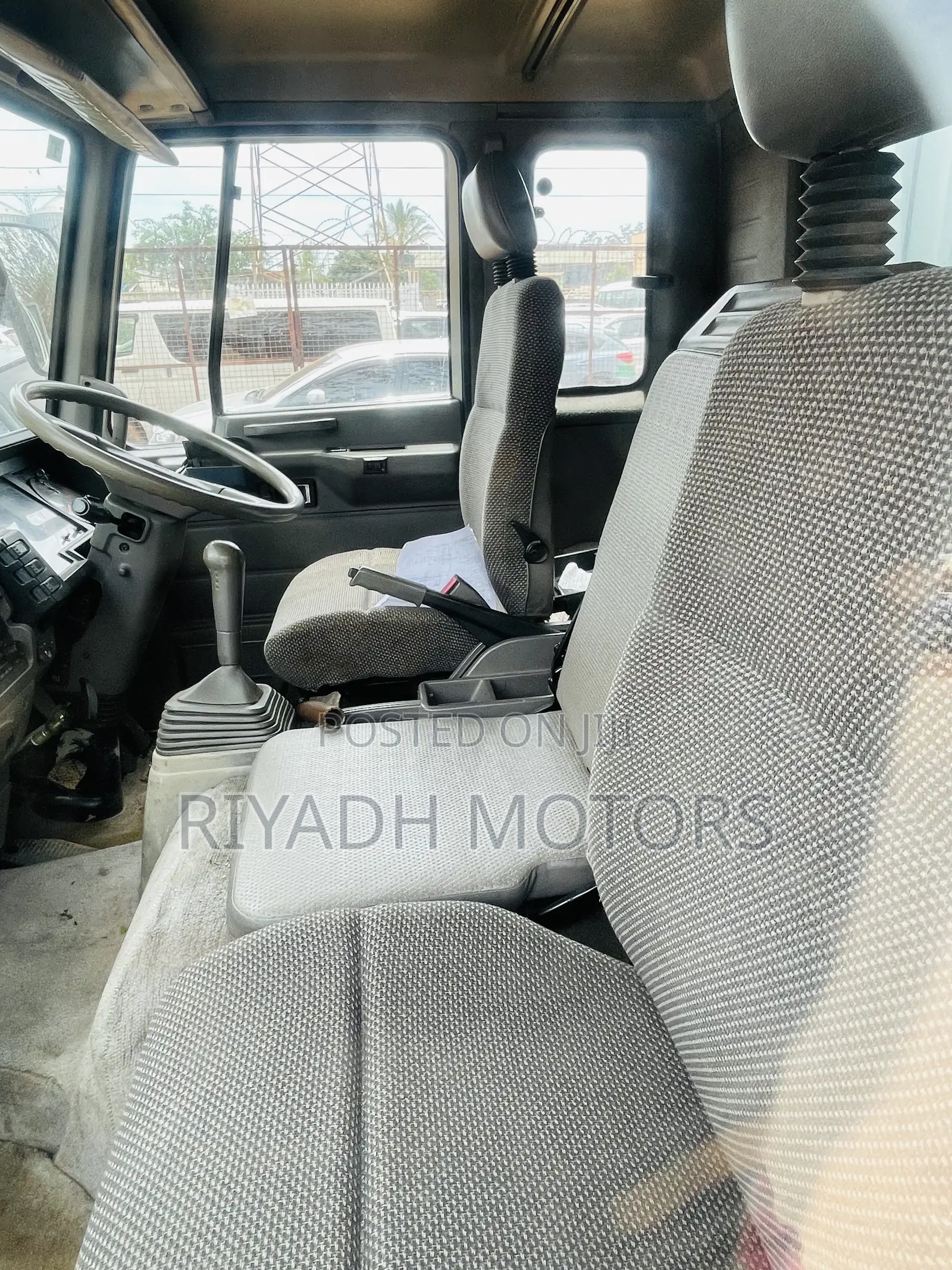 Isuzu Forward 6he1