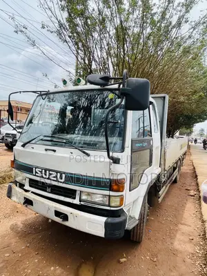 Isuzu Forward 6he1
