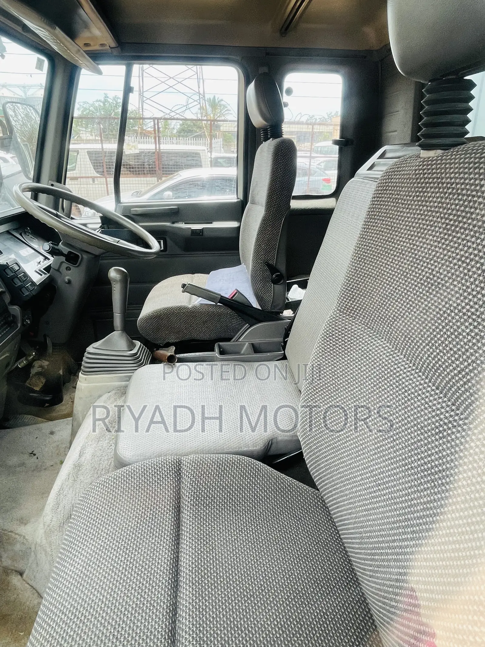 Isuzu Forward 6he1