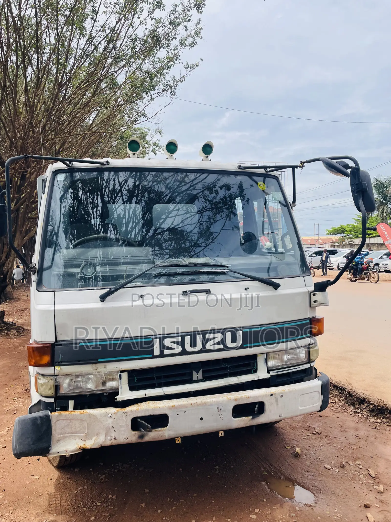 Isuzu Forward 6he1