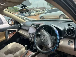 Toyota Vanguard 2008 Gray