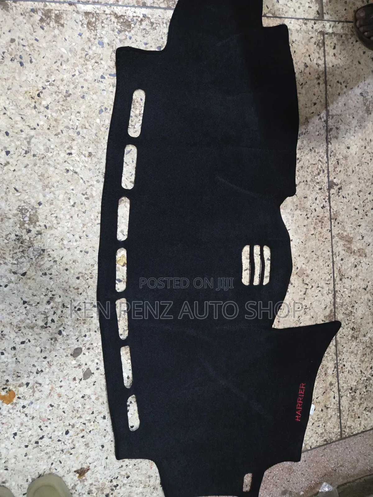 Harrier Kawundo 2006 - 2010 Dashboard Cover