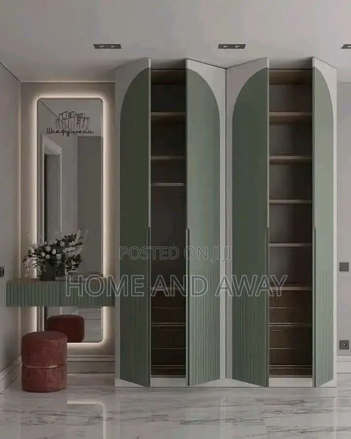 Smart Wardrobes From 1,200,000/- Per Running Meter Any Colour/Design