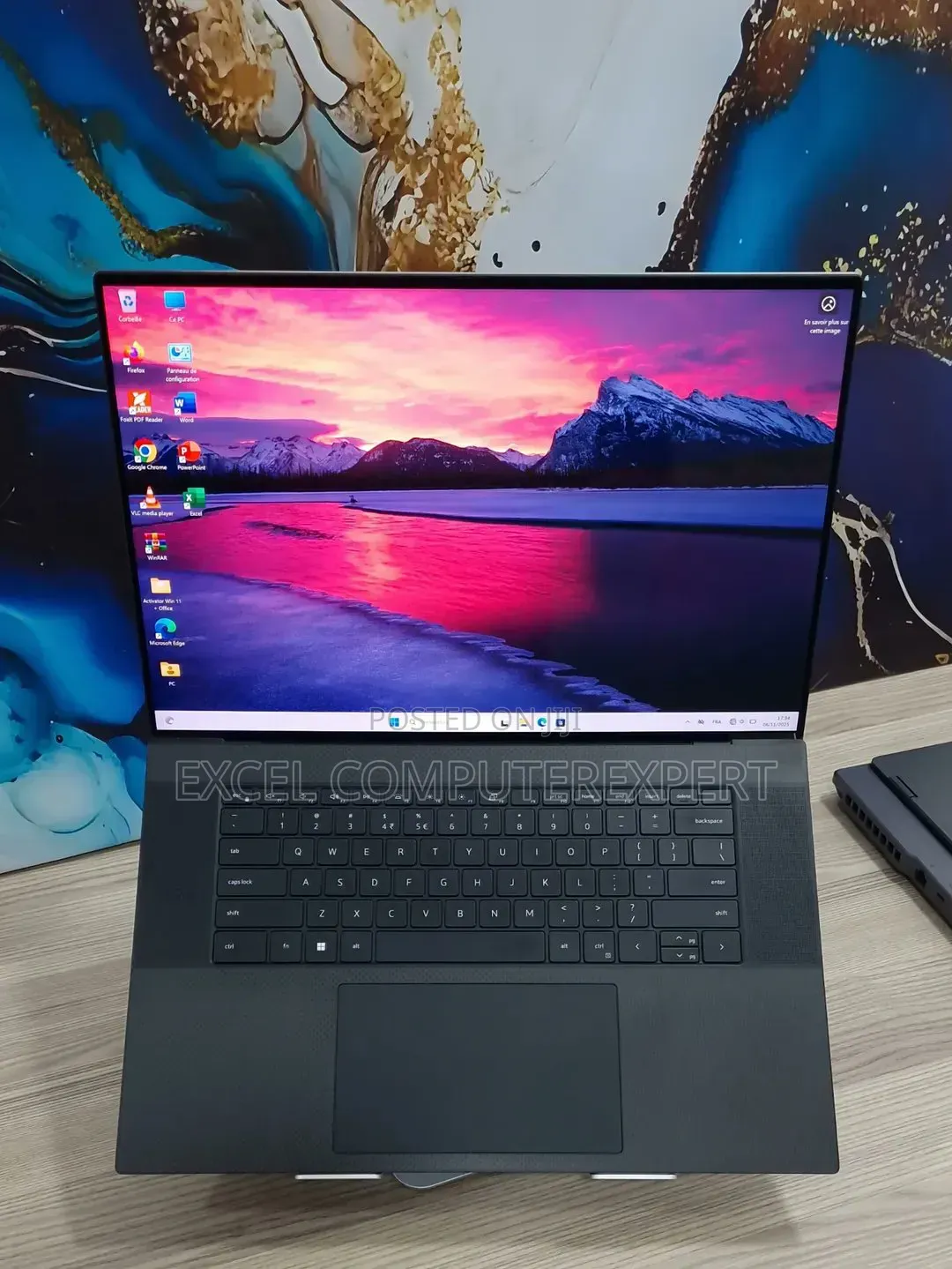 New Laptop Dell XPS 17 9720 16GB Intel Core i7 SSD 512GB