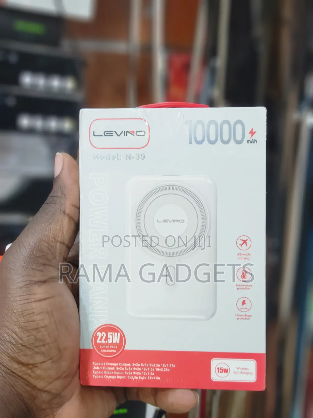 Levino N-39 10000mah Magnetic Wireless Power Bank.