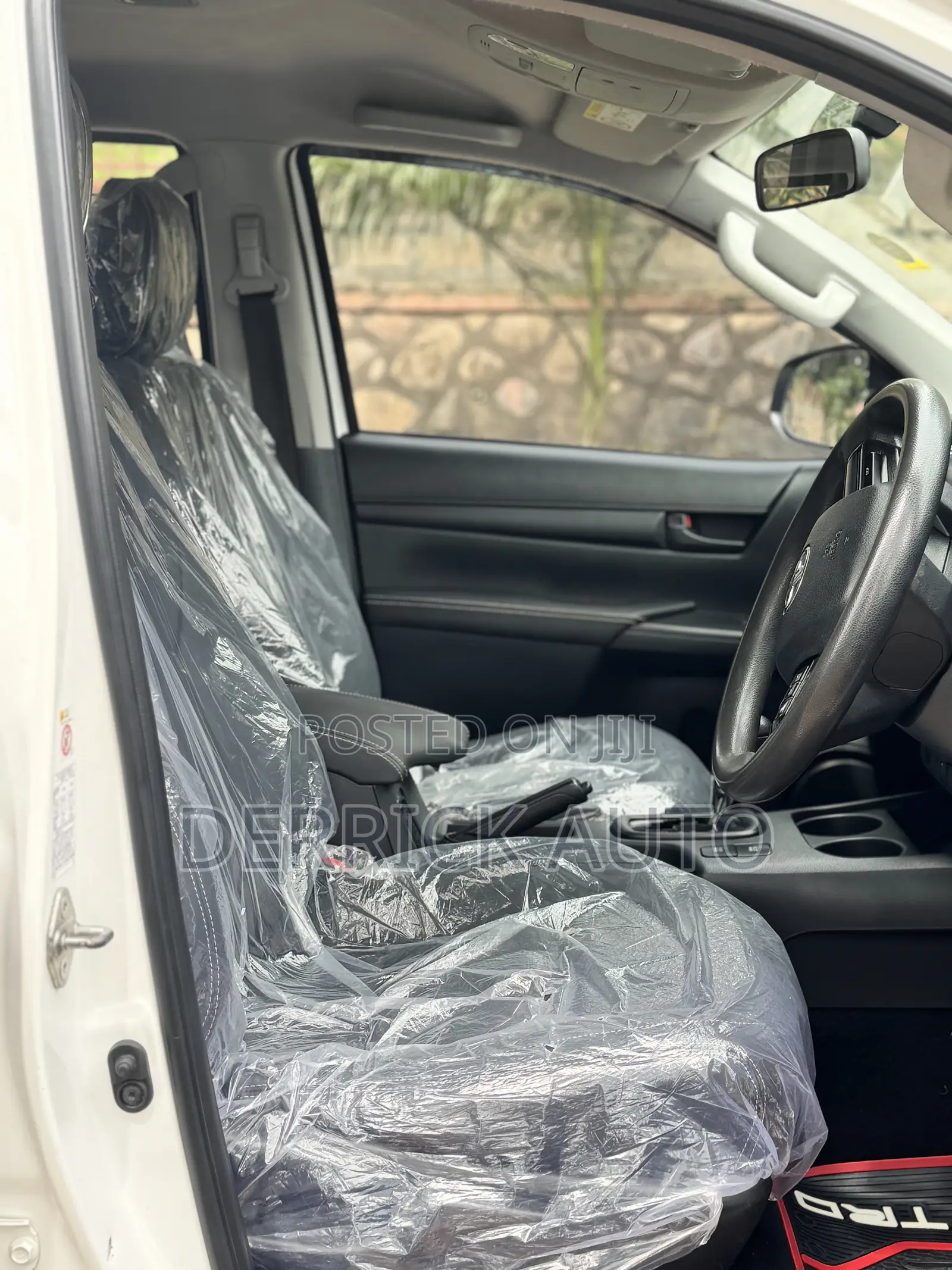 Toyota Hilux 2017 White