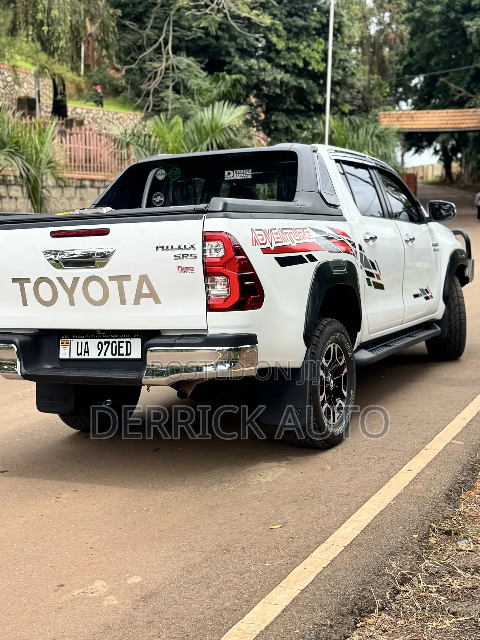 Toyota Hilux 2017 White