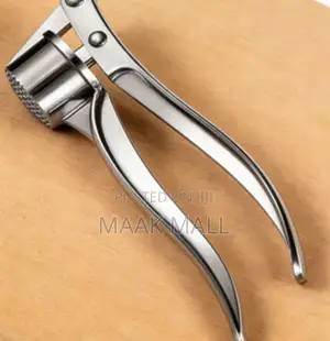 Stainless Steel Manual Garlic Crusher Presser Portable