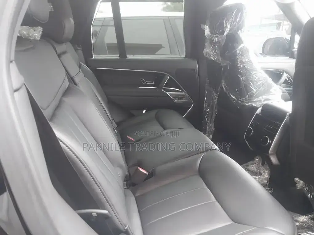 Land Rover Range Rover 2023 Black