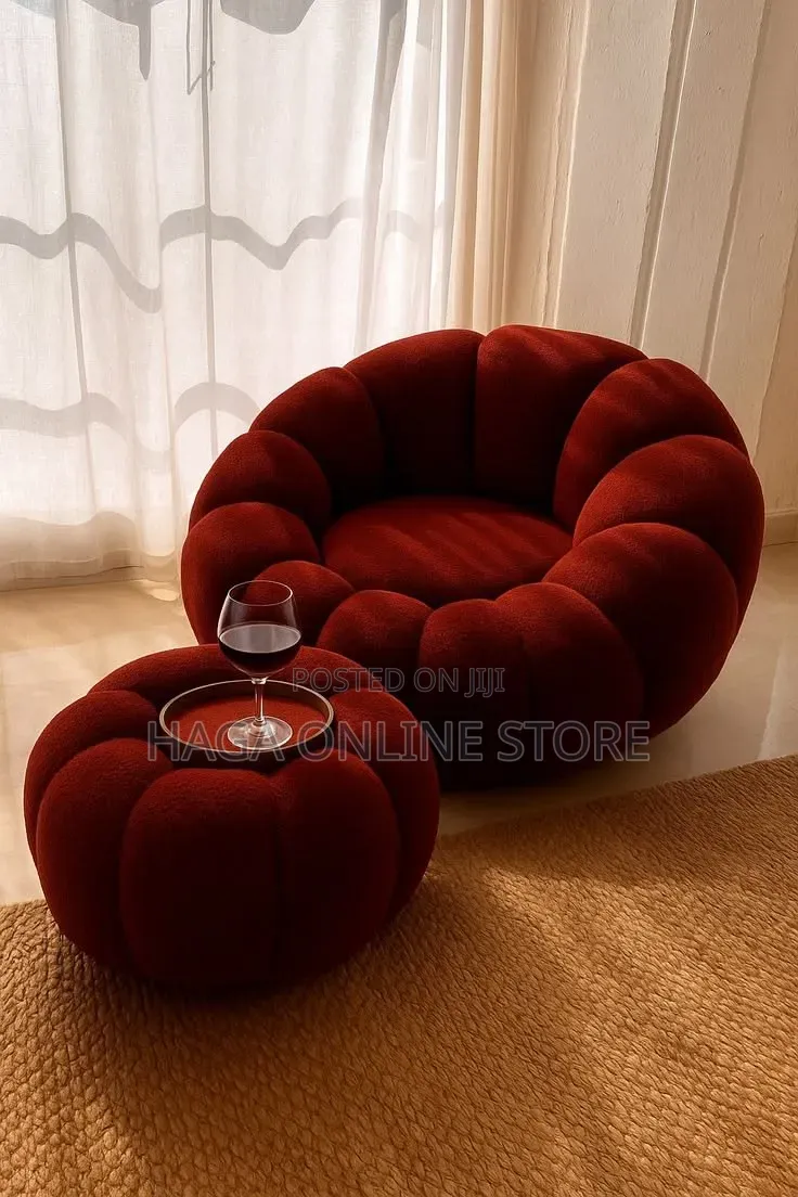 Pumpkin Chair With Ottoman