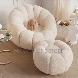 Pumpkin Chair With Ottoman