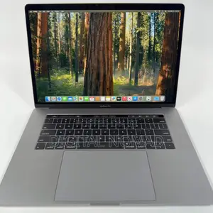 Laptop Apple MacBook Pro 2018 32GB Intel Core i9 SSD 512GB