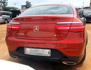 Mercedes-Benz GLC-Class 2017 Red