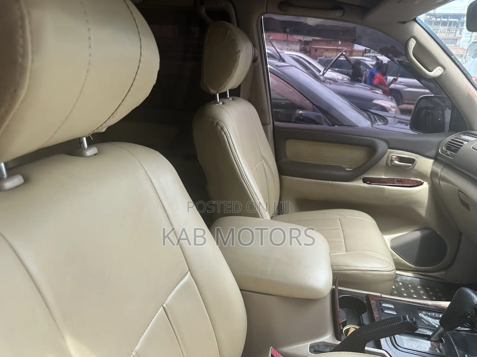 Toyota Land Cruiser 2000 Silver