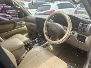 Toyota Land Cruiser 2000 Silver