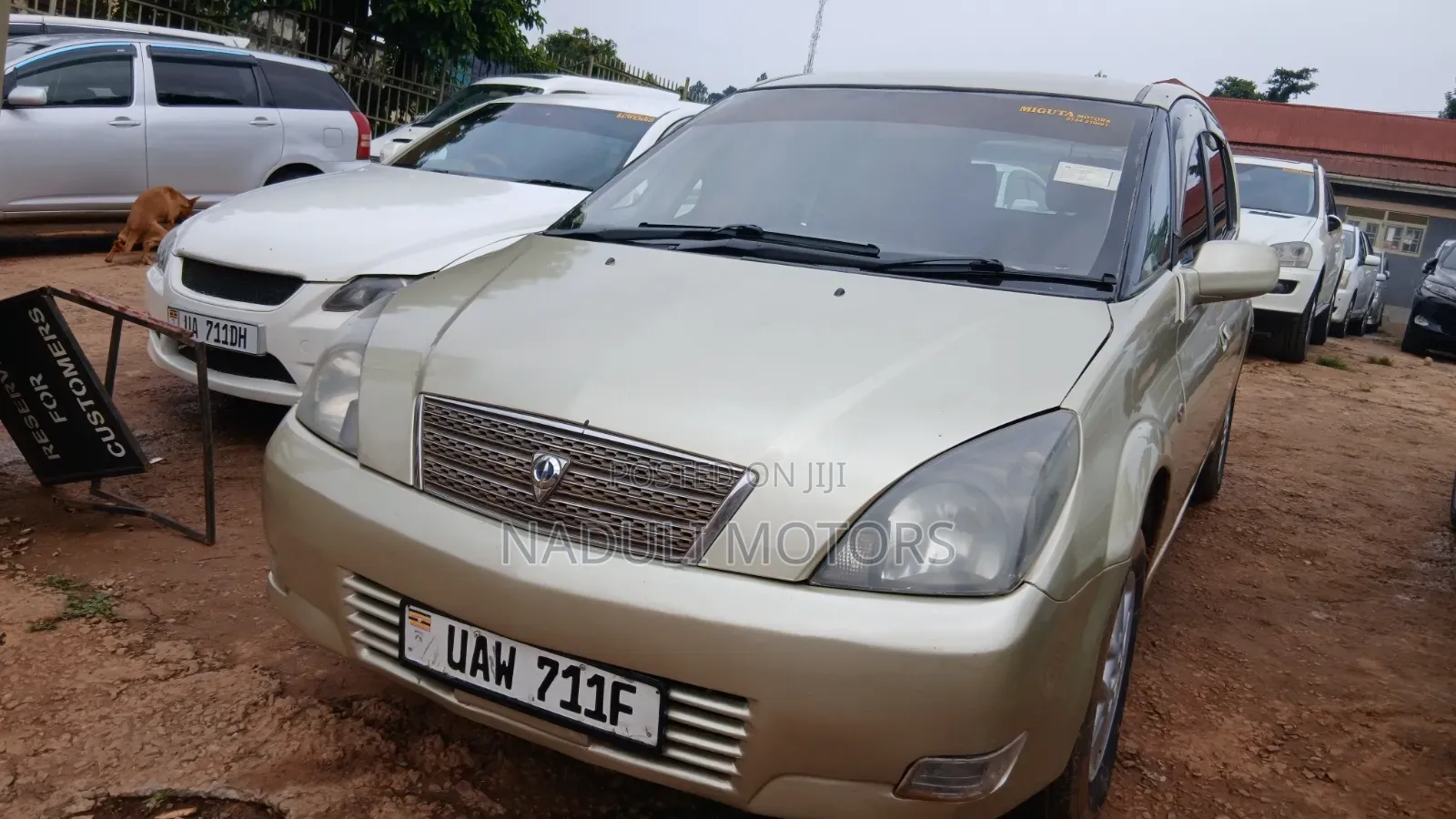 Toyota Opa 2005 Gold