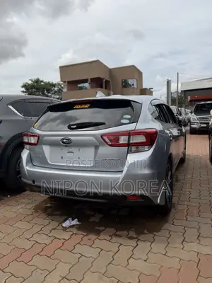 Subaru Impreza 2.0i Limited AWD 2017 Silver