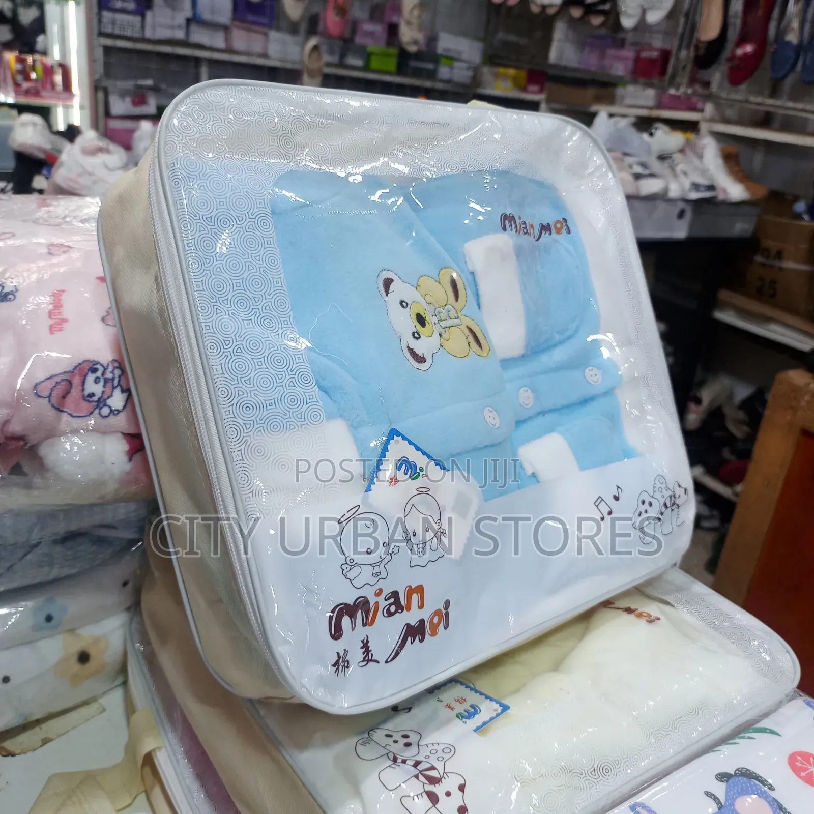 Mian 8 PCS Shirts$ Trousers