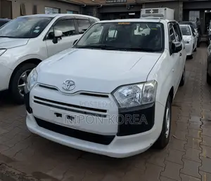 Toyota Probox 1.5 DX Comfort 2WD 2017 White