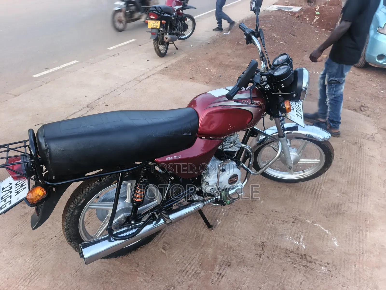 Bajaj Boxer 100 2025 Red