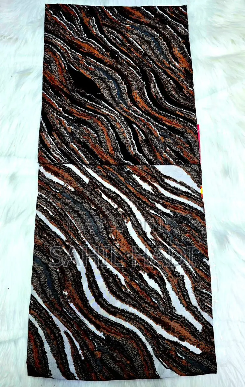 Original Ge-Waye (Geway) Baati - 100% High-Grade Cotton - Gold Print