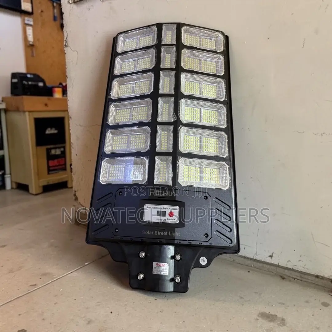 Premium 2800w Solar Street Light – Auto on/Off Till Morning