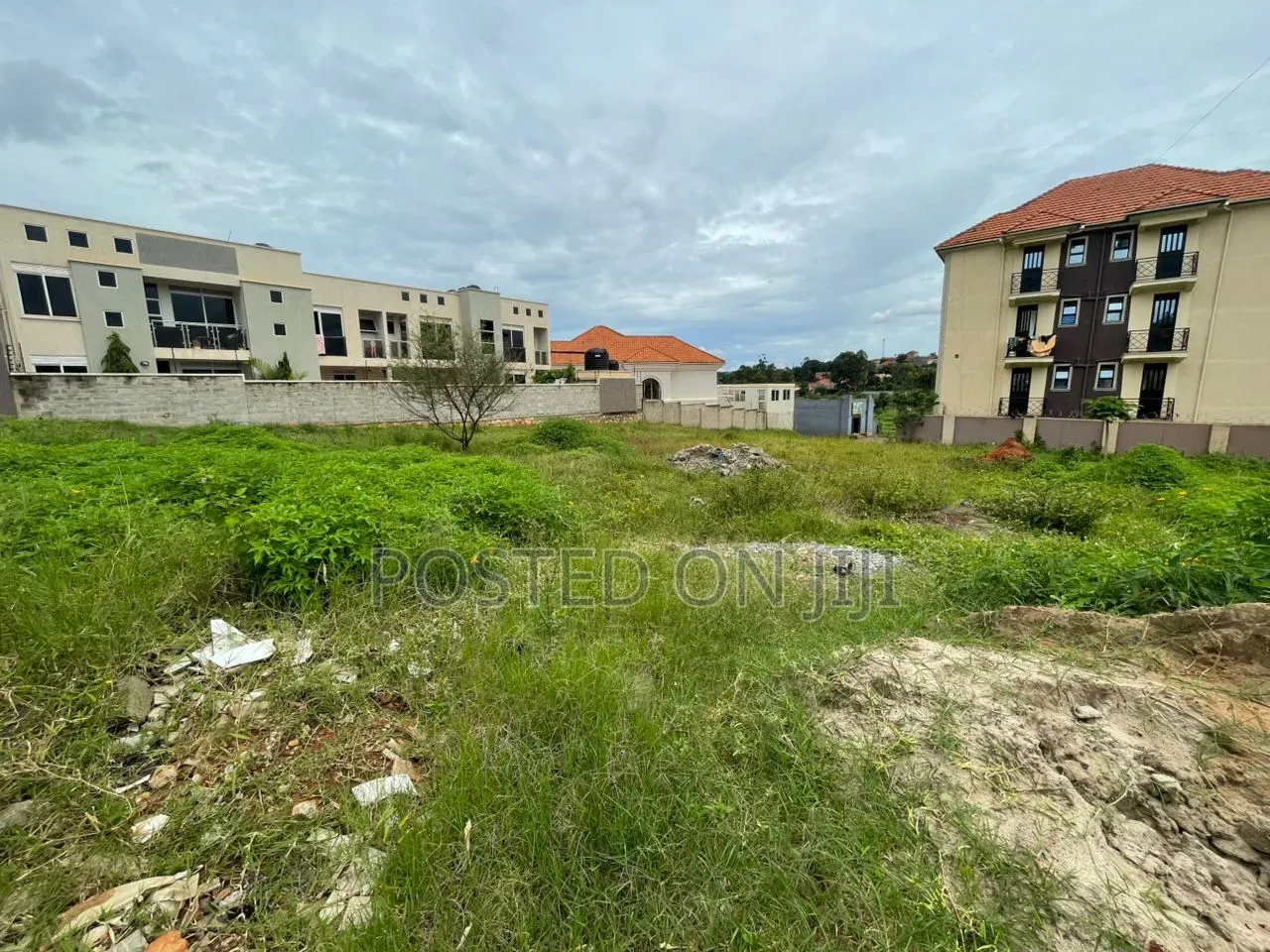 13 Decimals in Kungu Classroom Rich Neighbourhood Selling 160m