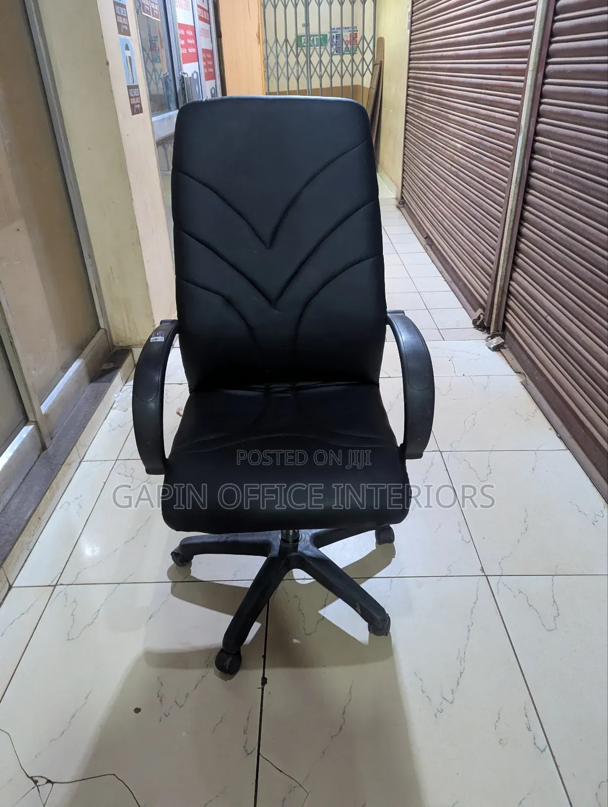 Refurbished Long Back Office Chair