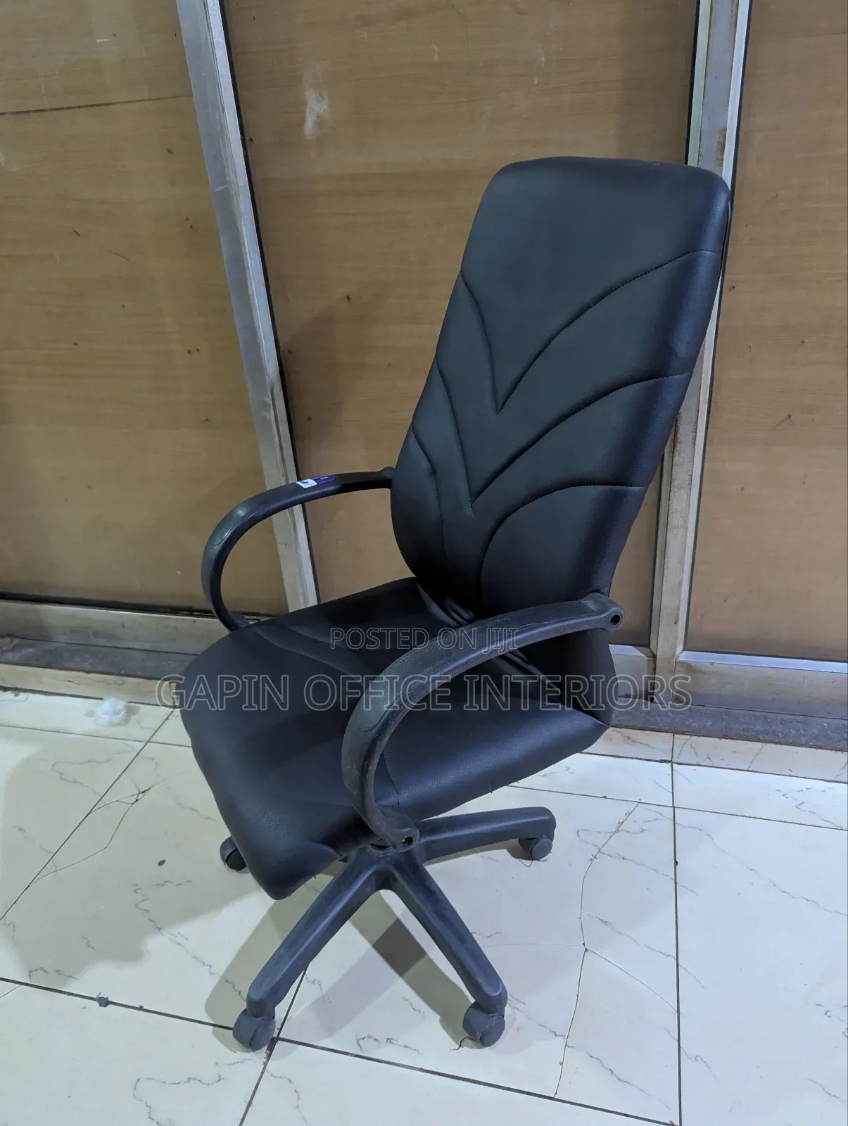 Refurbished Long Back Office Chair