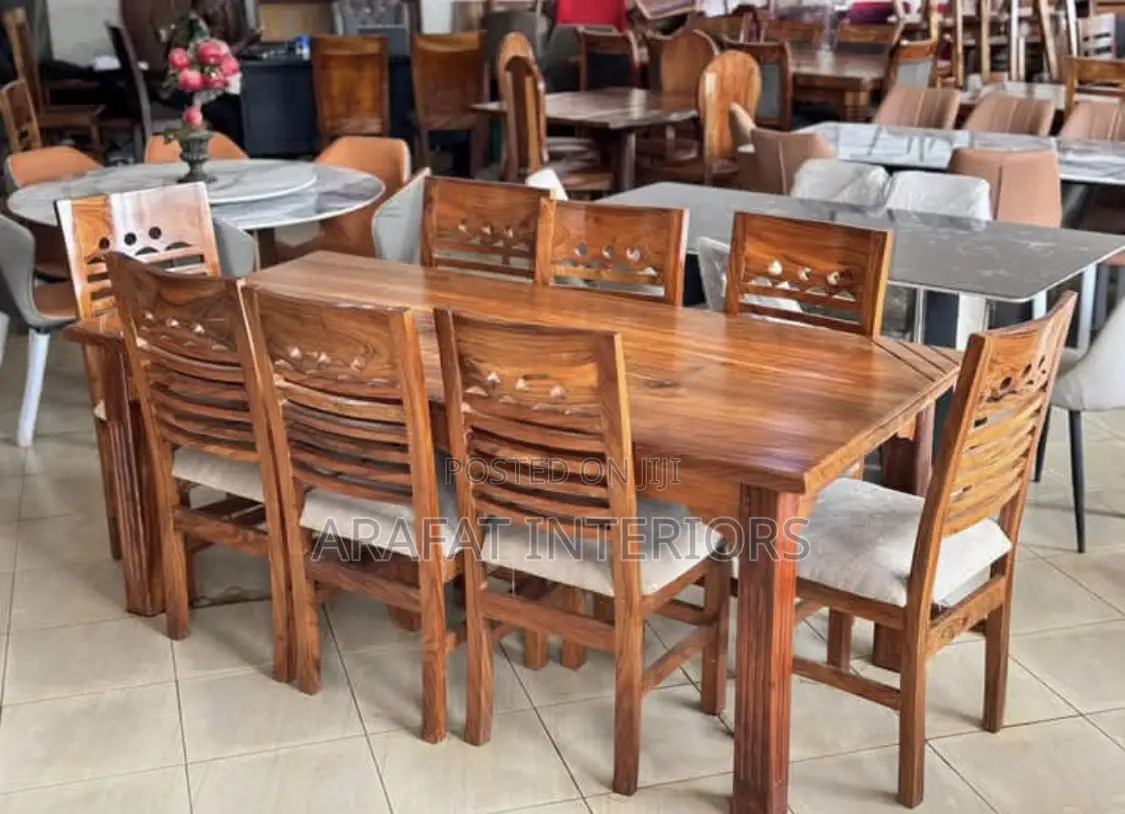 6-Seater Solid Wood Dinning Table