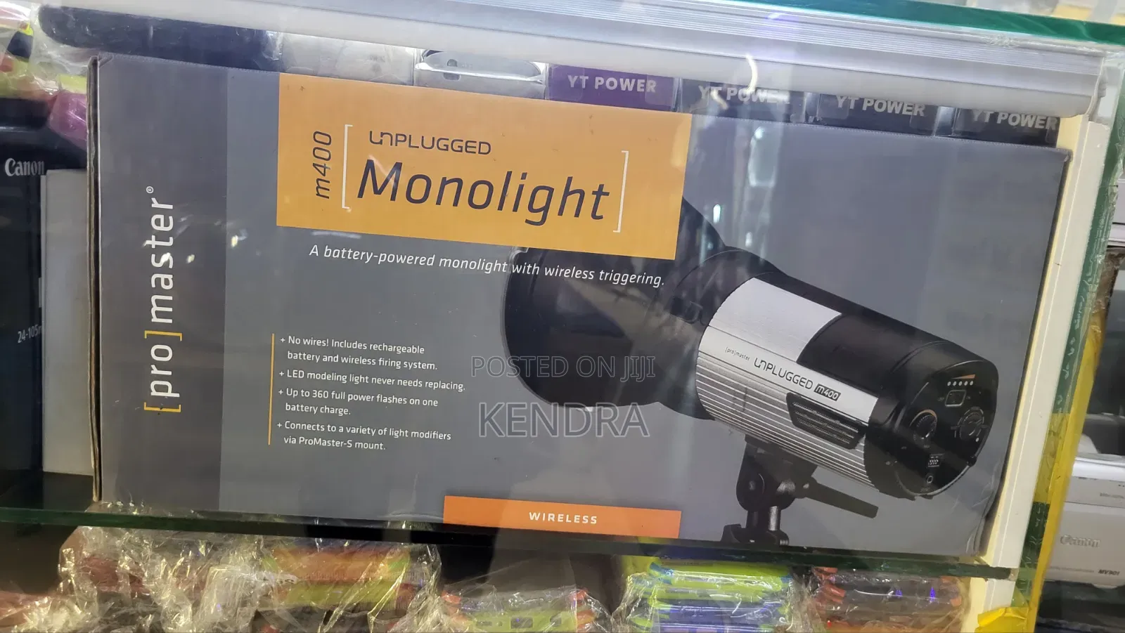 M400 Promaster Unplugged Light