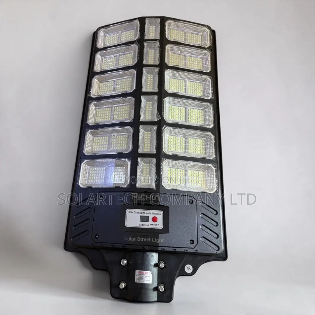 2800w Solar Street Light – Automatic Dusk to Dawn With Lithium Battery