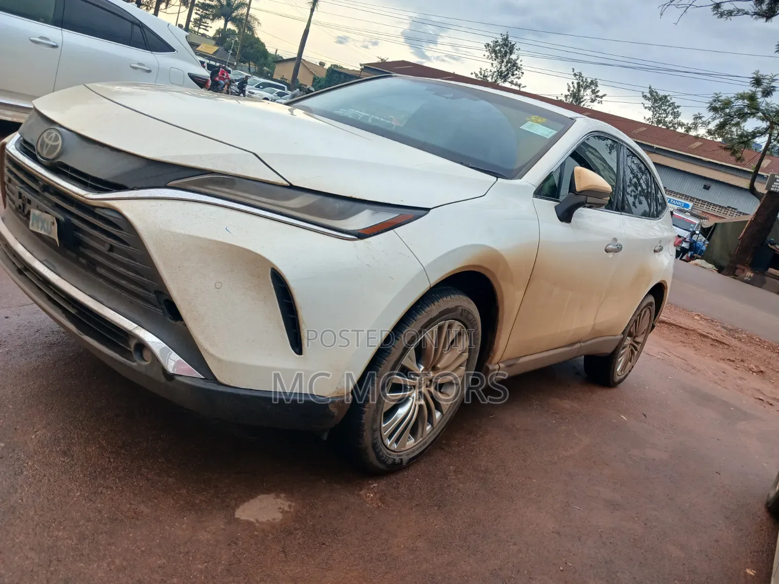 Toyota Harrier 2.0 2020 White