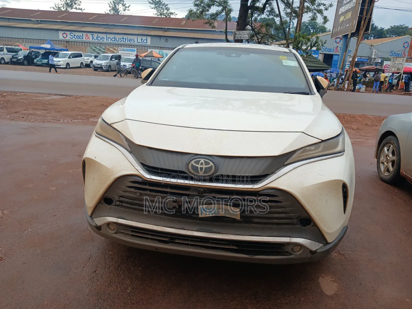 Toyota Harrier 2.0 2020 White