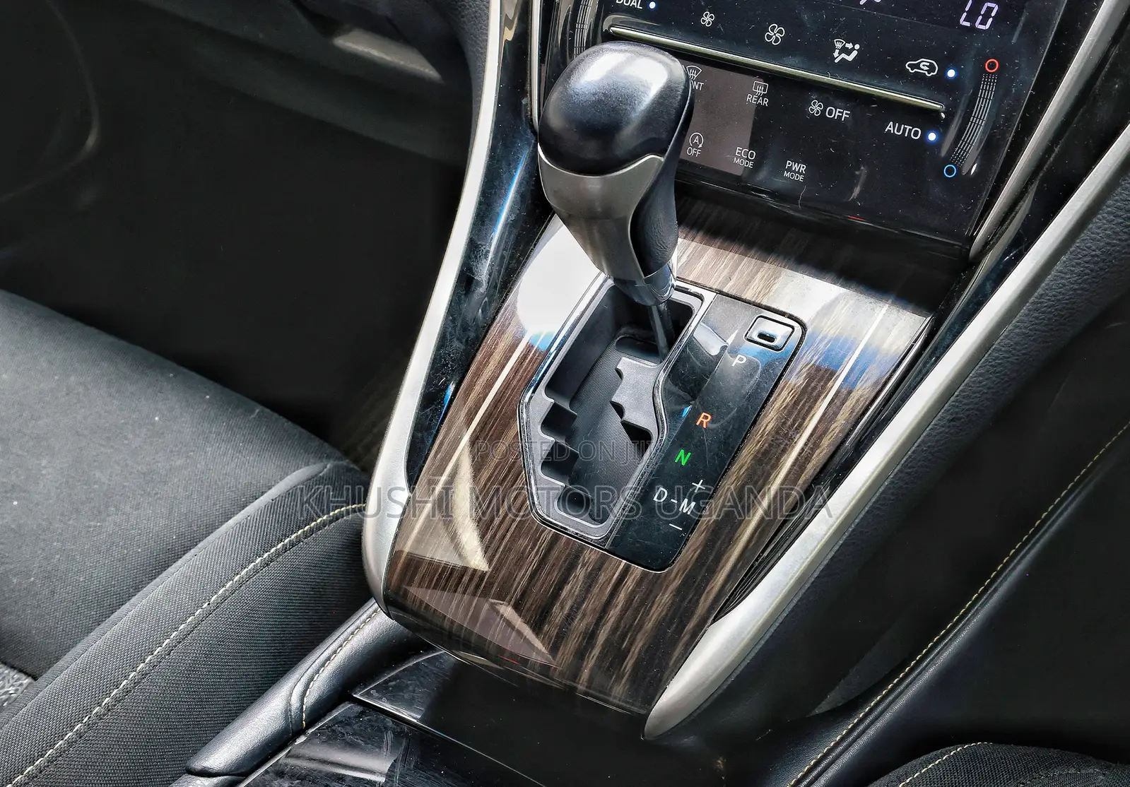 Toyota Harrier 2013 Black