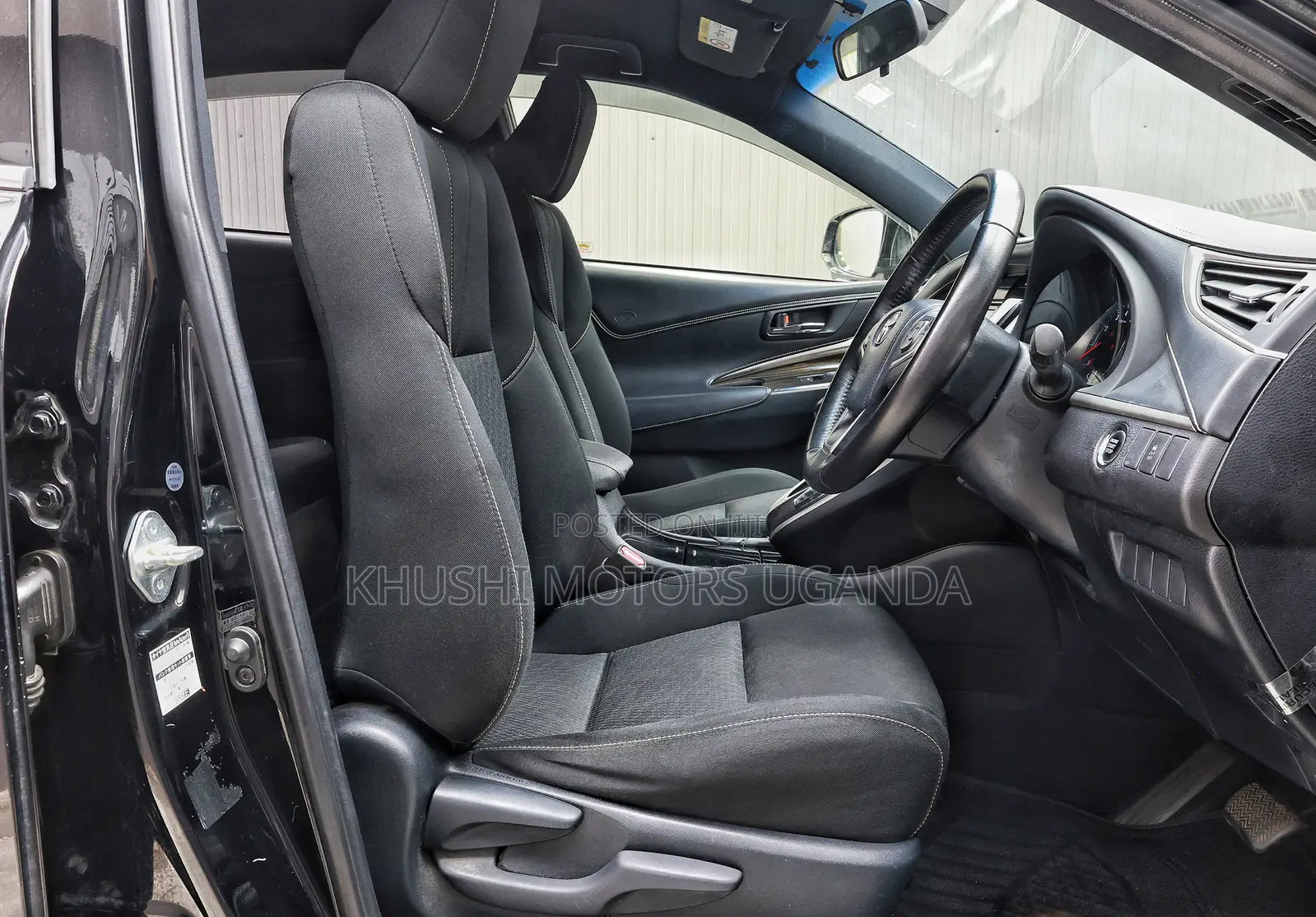 Toyota Harrier 2013 Black