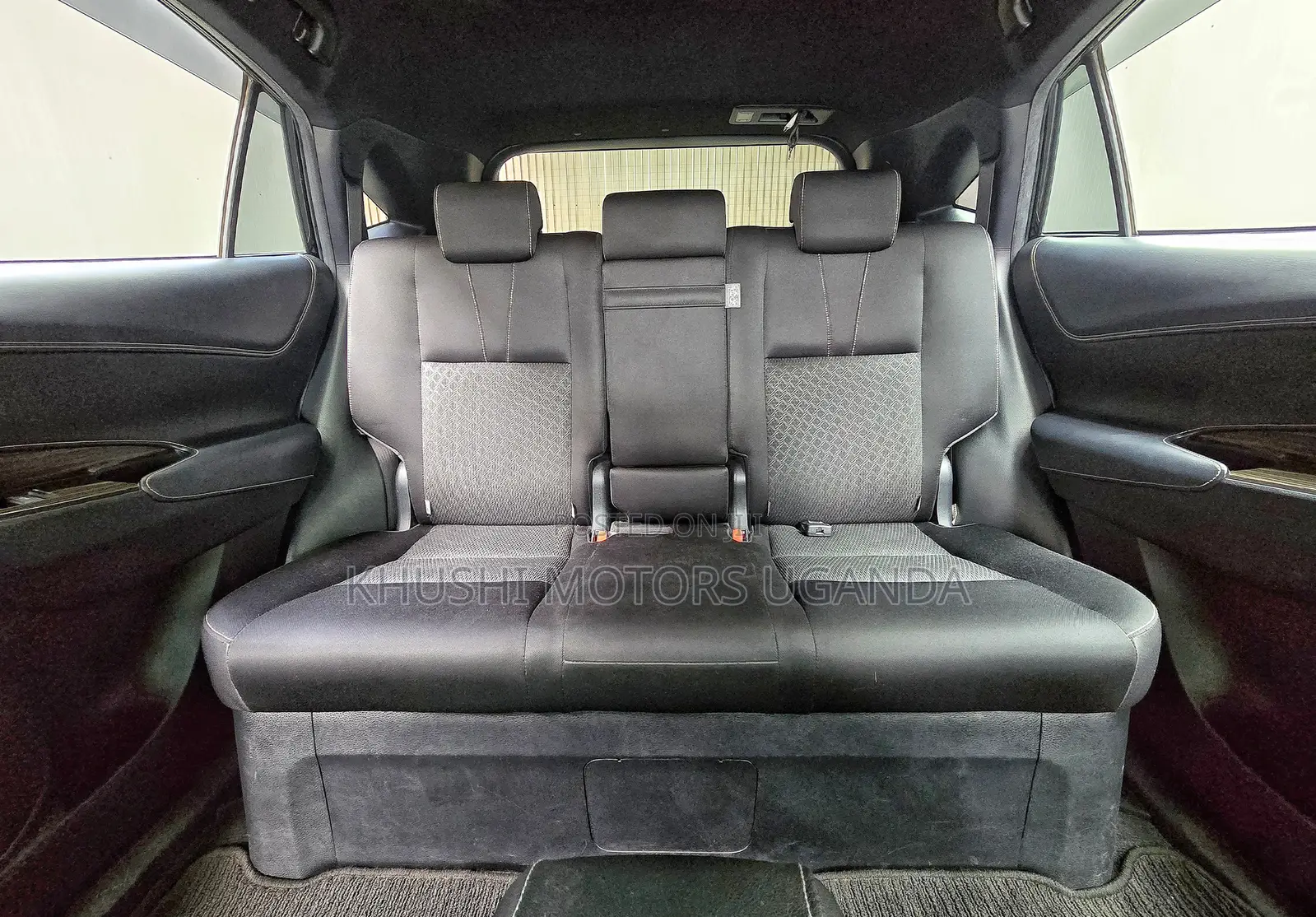Toyota Harrier 2013 Black